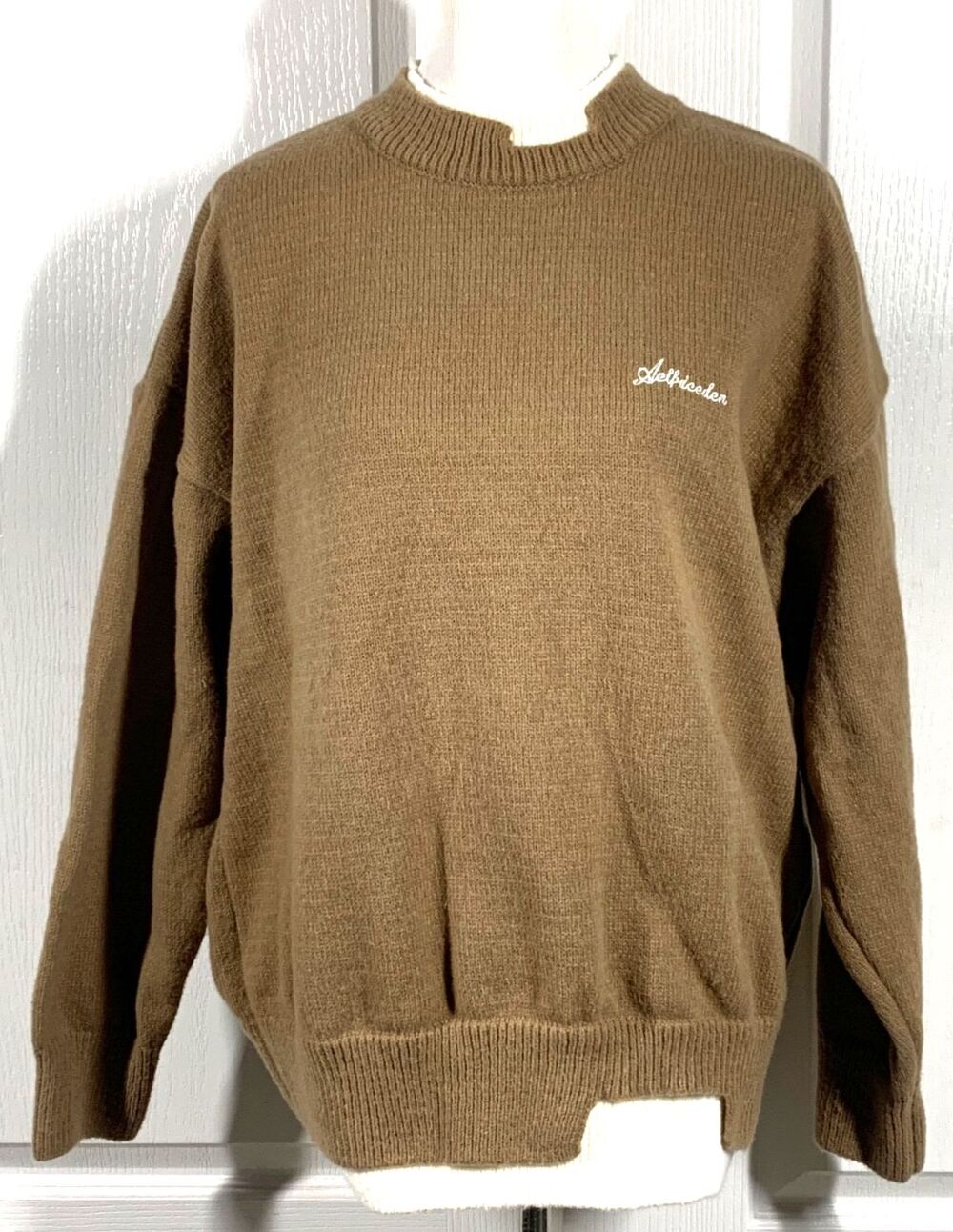 Aelfric Eden Tan Beige Oversized Pullover Knit Sweater Unisex Large NWT